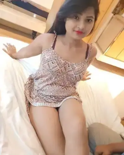 Call Girls in Shivaji Nagar